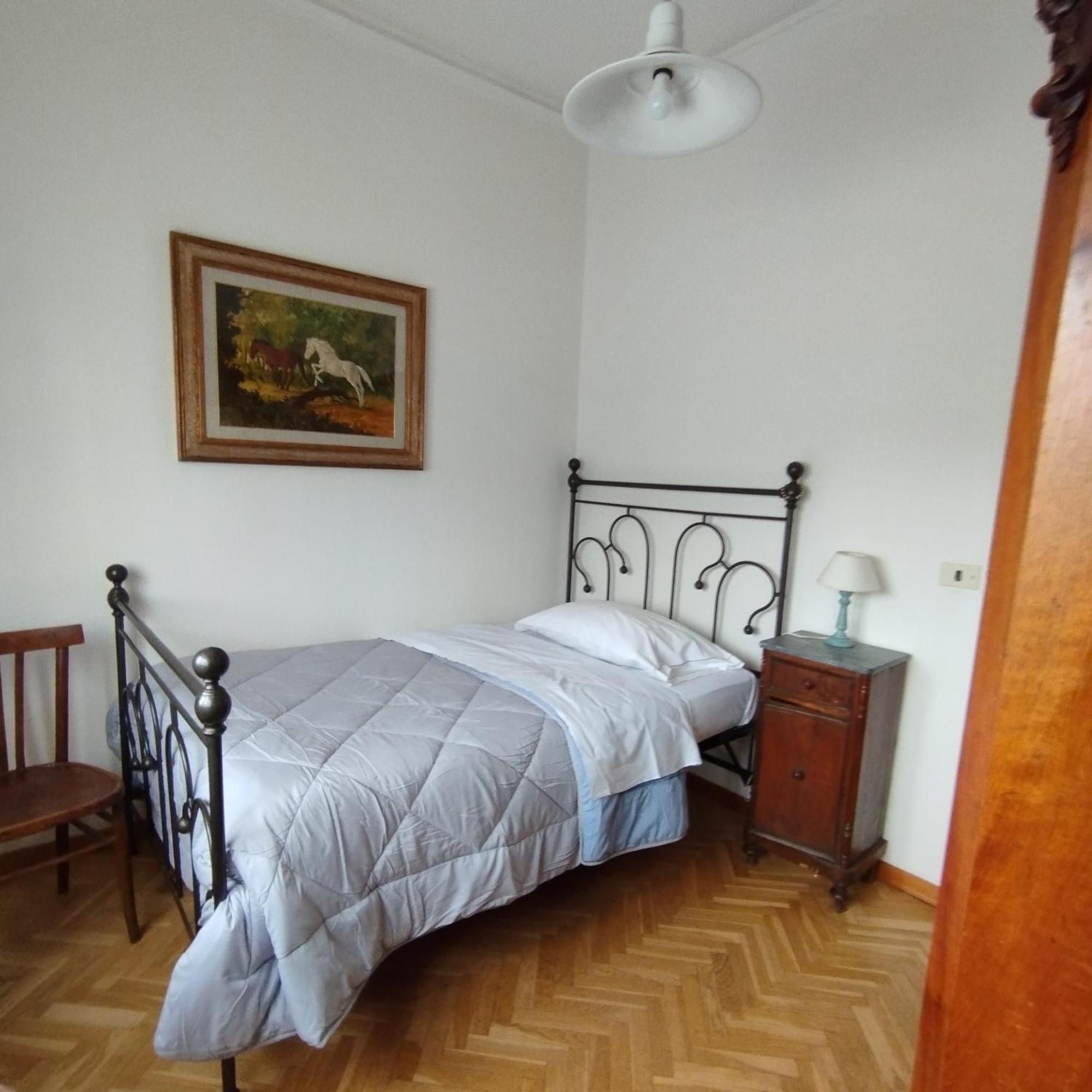 Апартаменты Casa Ugo Поппи Экстерьер фото